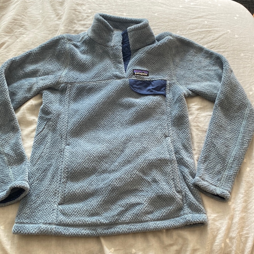 Blue Patagonia Quarter zip fleece